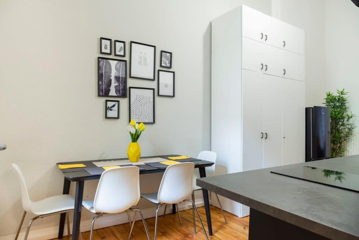 Modern Plus Ac Plus Selfcheckin Berlin Luaran gambar